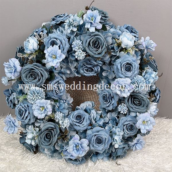 candle wreath centerpiece