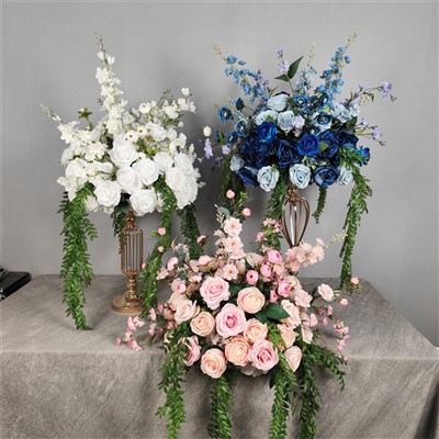 शादियों के लिए लंबा टेबल सेंटरपीस